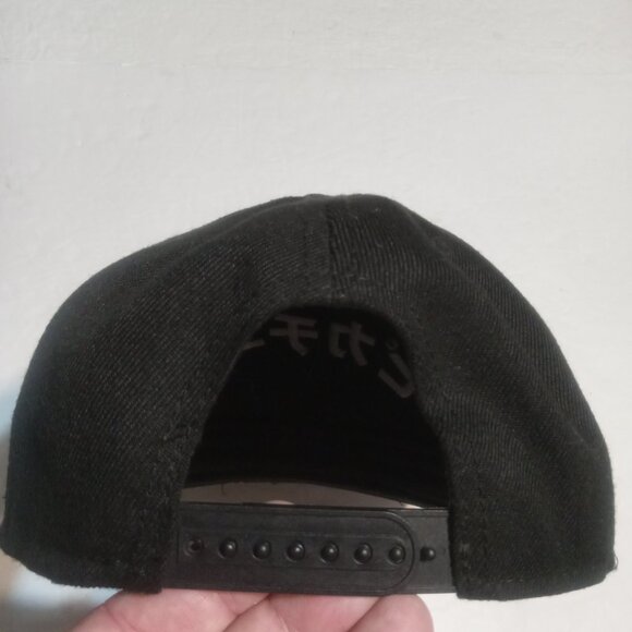 Bioworld Pikachu Pokemon Snapback Hat/Cap OSFM - Picture 5 of 8